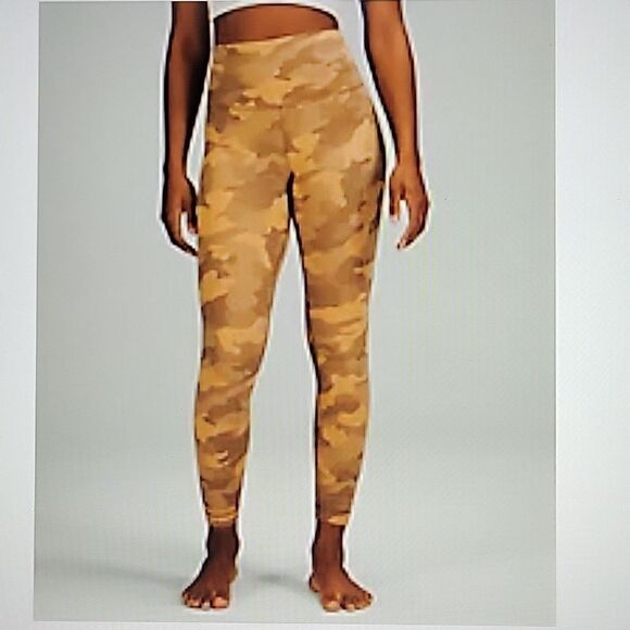 NEW 18 LULULEMON ALIGN CAMO BEIGE CAMOFLAGUE HIGH RISE PANTS LEGGINGS NWT - Picture 1 of 1